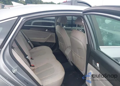 2016 Hyundai Sonata Sport z USA, uszkodzony, nr VIN 5NPE34AF6GH291771